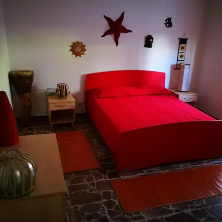 Shiva House B&B *